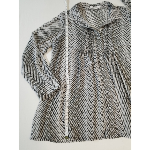 Cristina B Chevron Print Long Sleeve Blouse - Picture 6 of 8